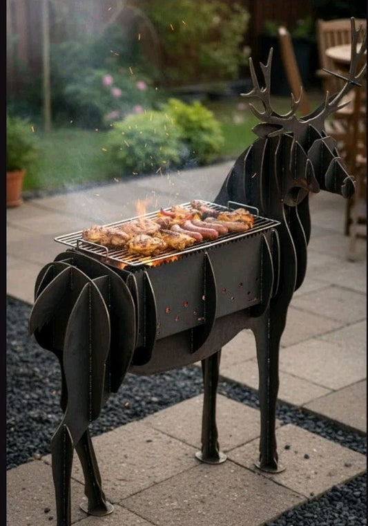 Hirsch Grill Gartendeko Skulptur